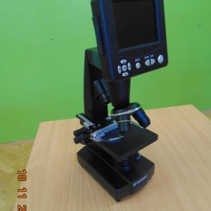 pokaż obrazek - Mikroskop Bresser Biolux LCD z wyświetlaczem 3,5' do zajęć przyrodniczych